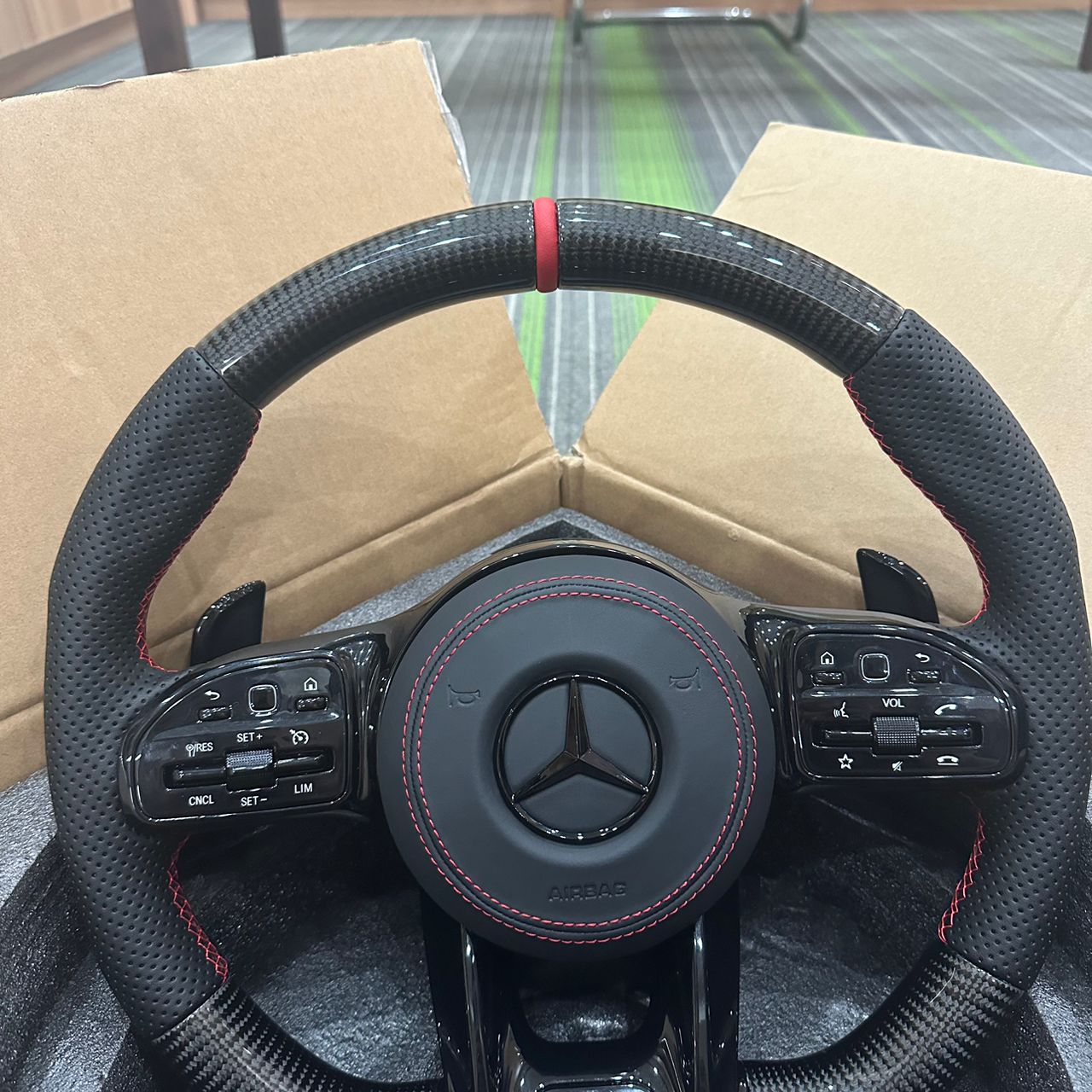 Auto Steering Wheel For Mercedes-Benz E300 W204 W205 W211 W212 W213 W218 A C E G GLE S Class Old Upgrade New Steering Wheel