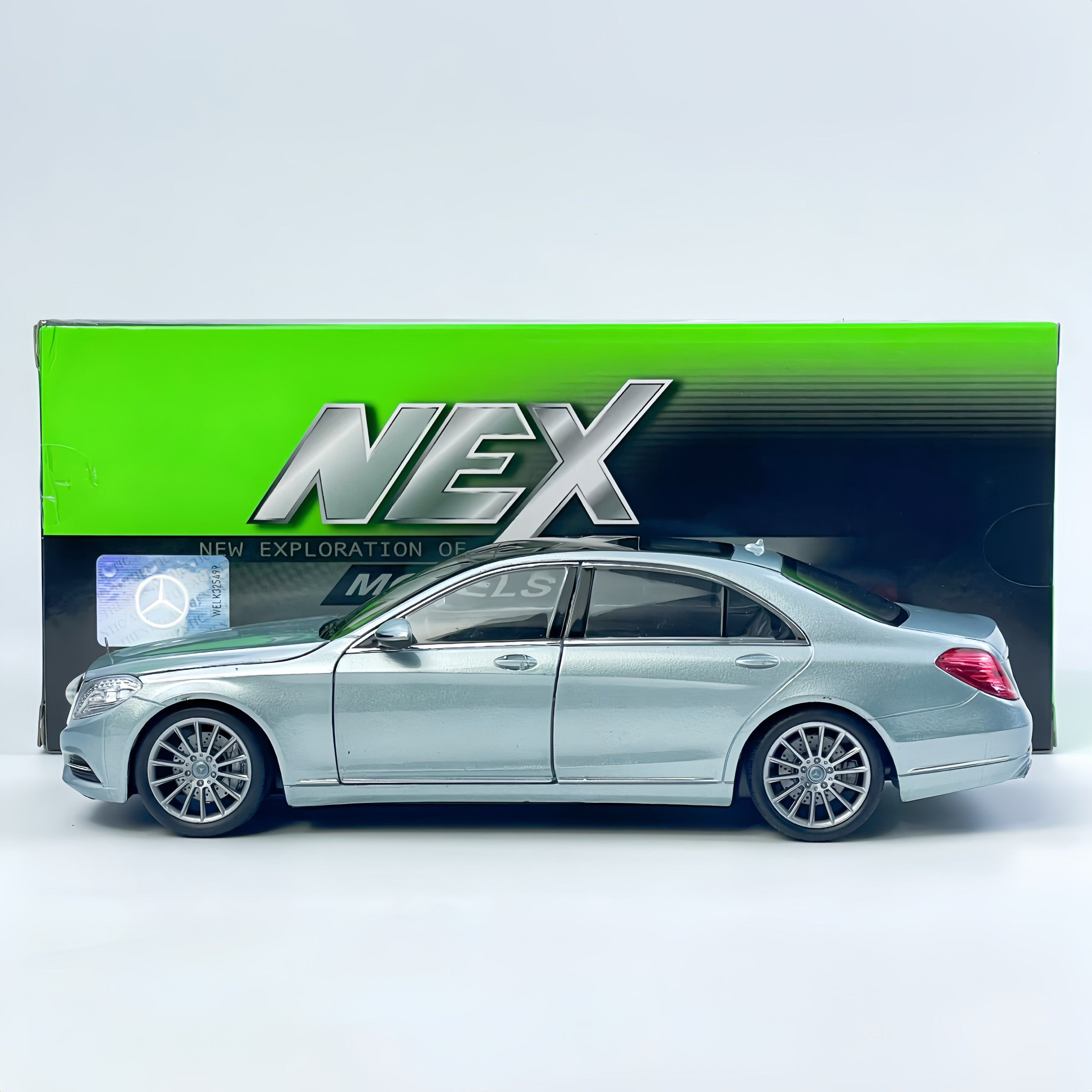 Custom License Plate 1:24 Mercedes-Benz S-Class Simulation Alloy Car Model