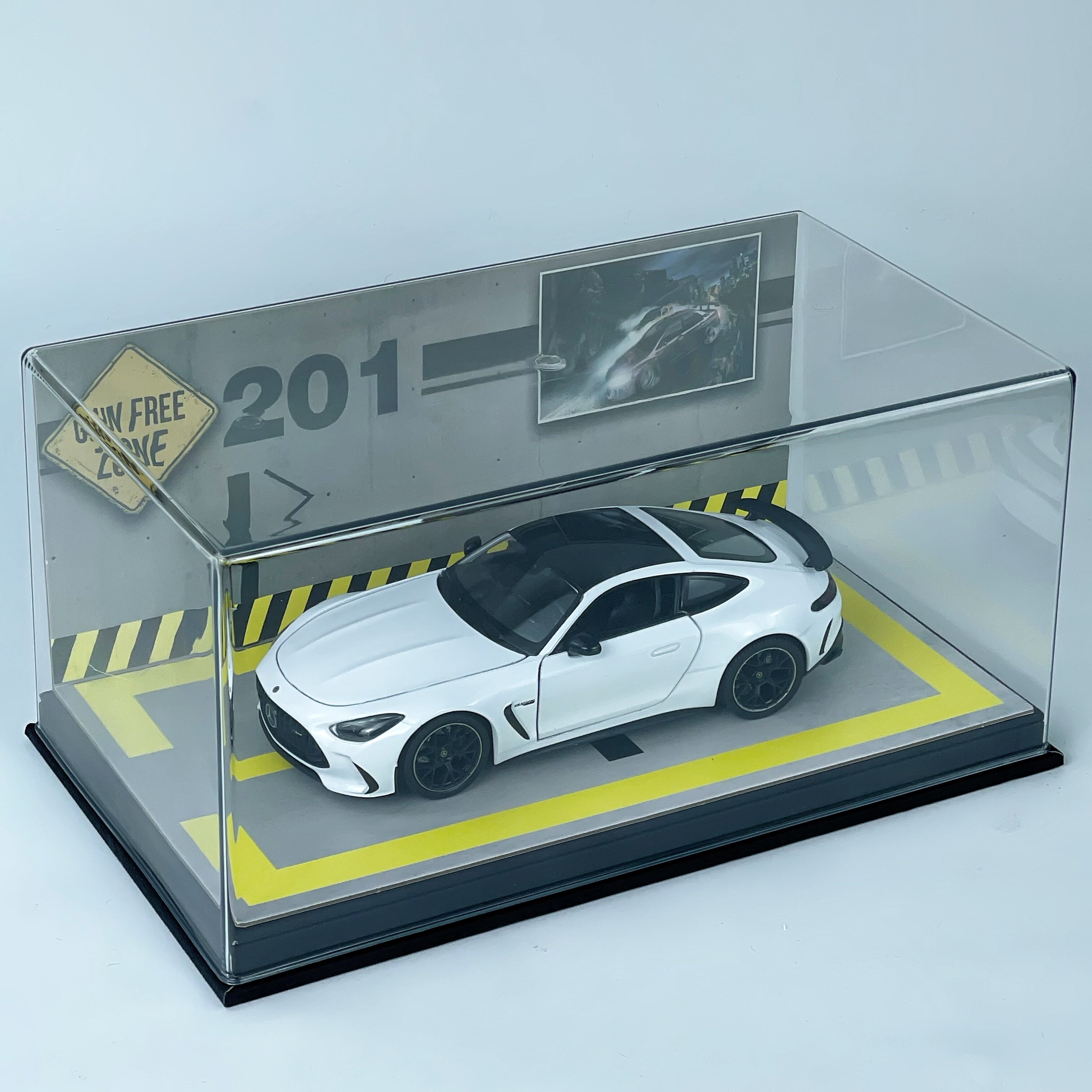 1:24 Mercedes-Benz AMG GT63 Alloy Diecast Model  Custom License Plate Edition