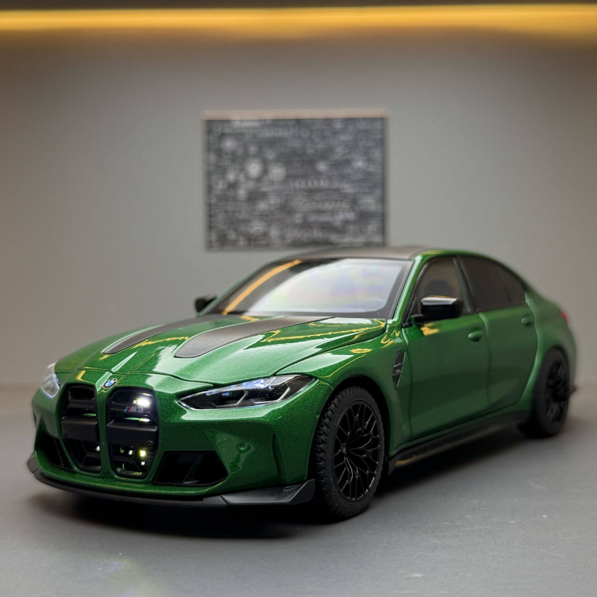 1:24 BMW M3 Alloy Diecast Sports Car Model – Custom License Plate Edition